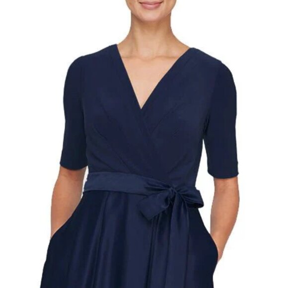 Alex Evenings navy surplice neckline ballgown NWT Size 12P - Picture 2 of 6